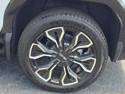 2025 GMC Sierra EV Extended Range Denali