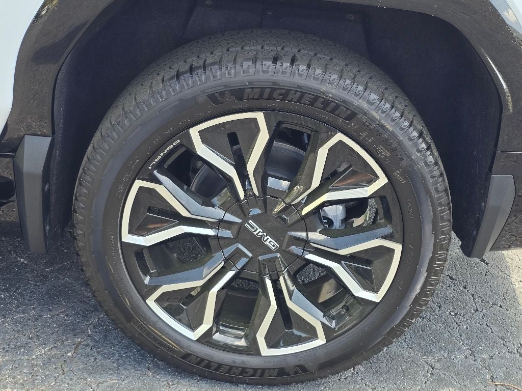 2025 GMC Sierra EV Extended Range Denali