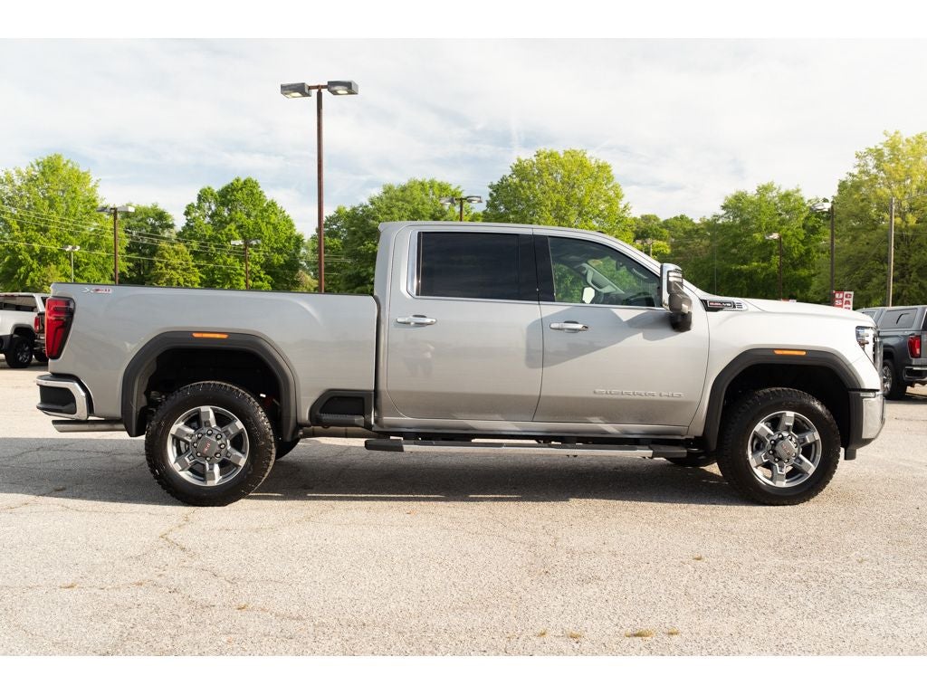 2026 GMC Sierra 2500 HD SLT