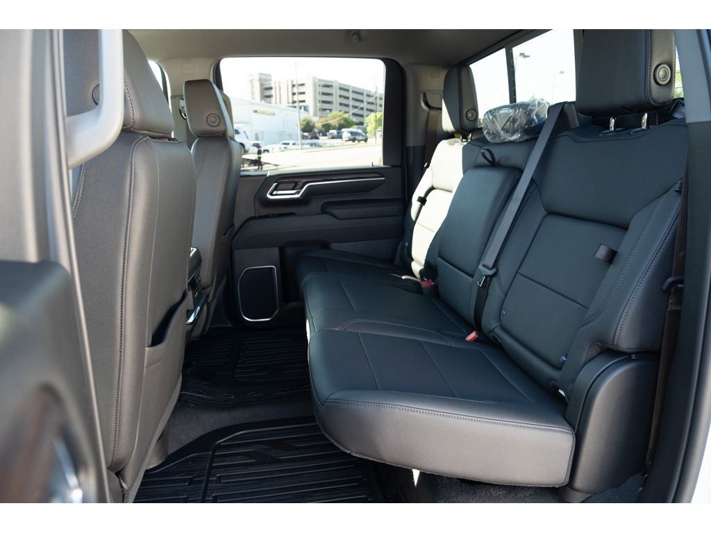 2026 GMC Sierra 2500HD SLT - Photo 13