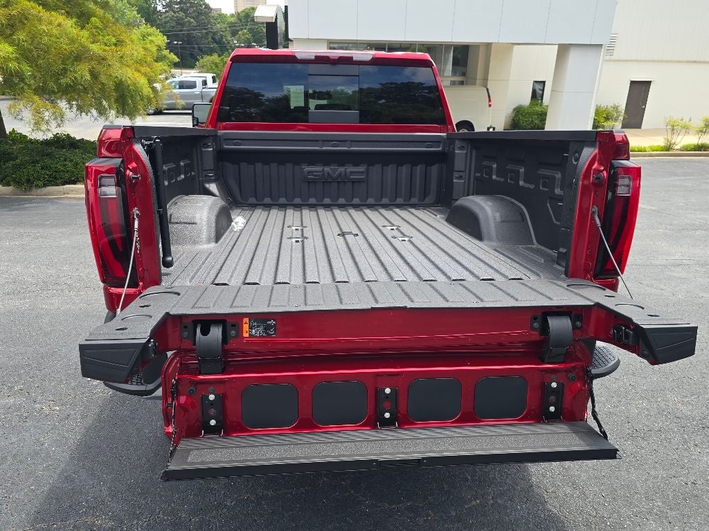 2025 GMC Sierra 2500 HD SLT