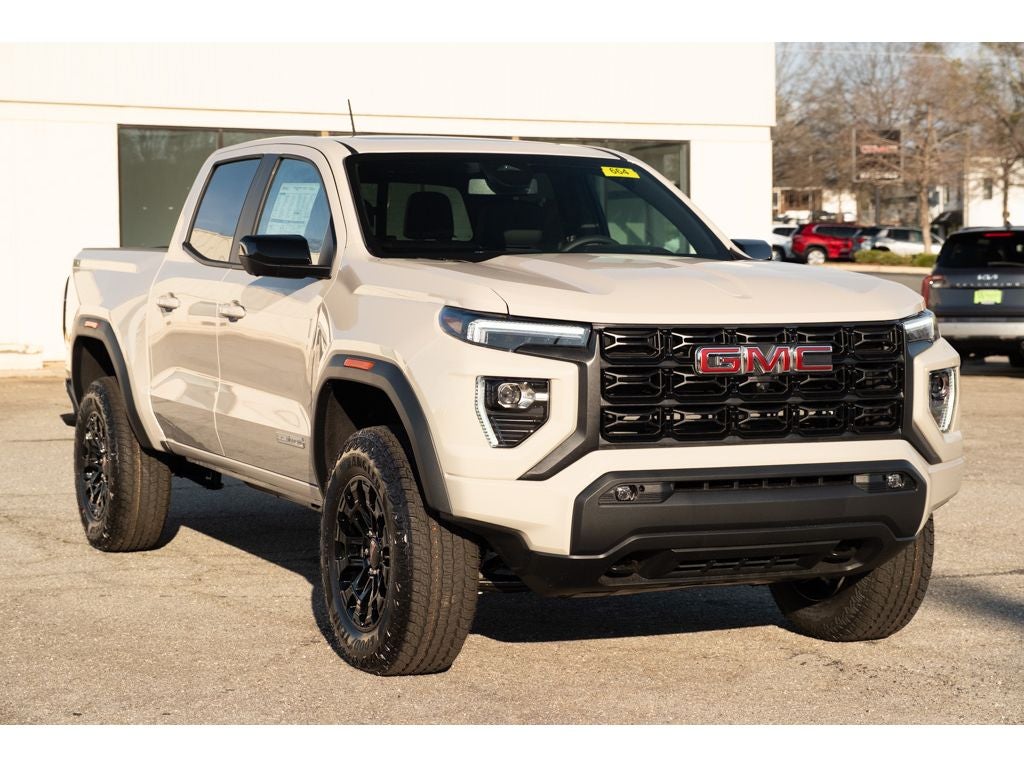 2026 GMC Canyon Elevation