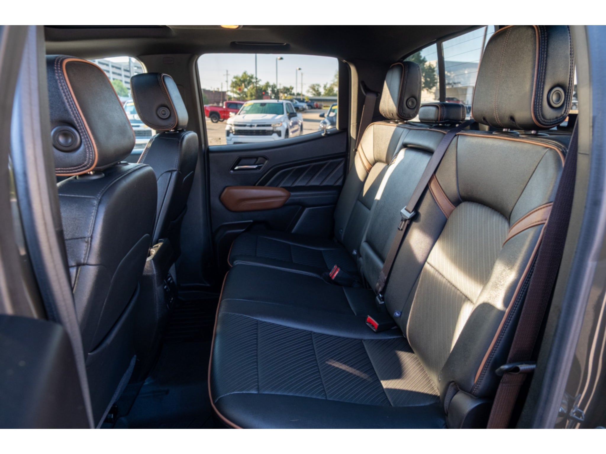2025 GMC Canyon AT4