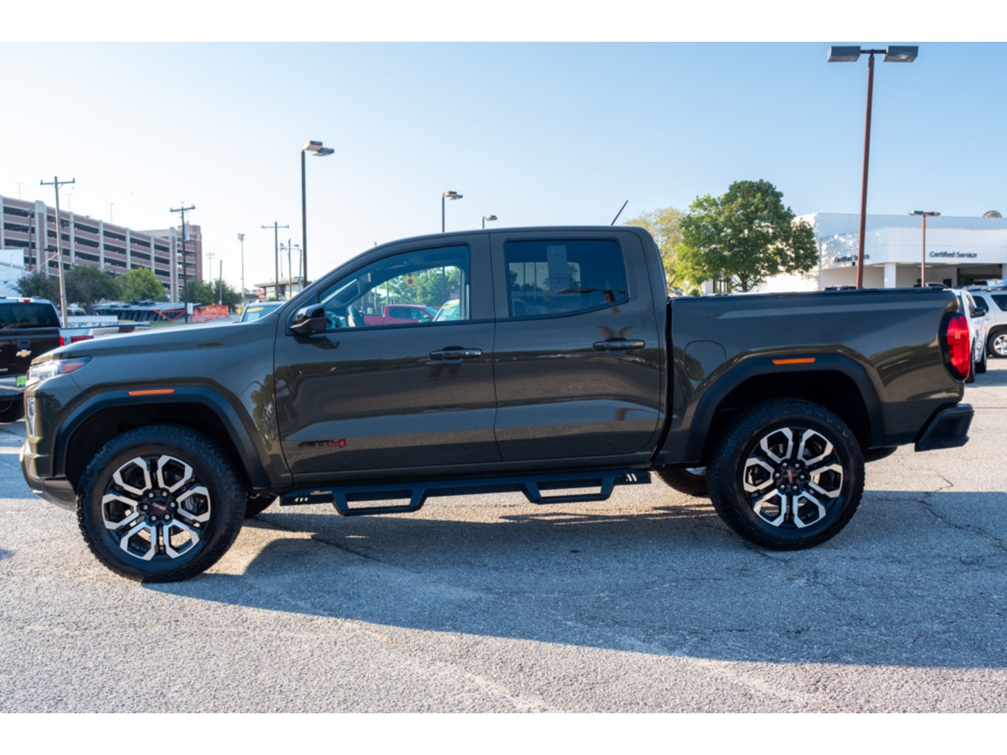 2025 GMC Canyon AT4
