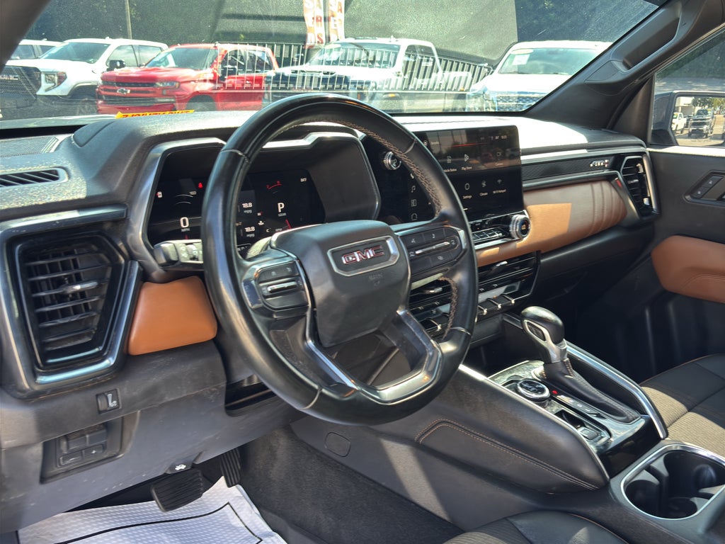 2024 GMC Canyon AT4
