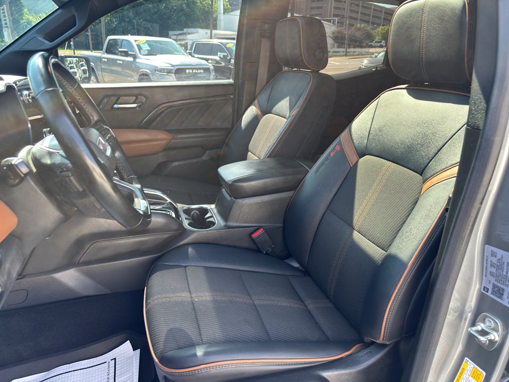 2024 GMC Canyon AT4