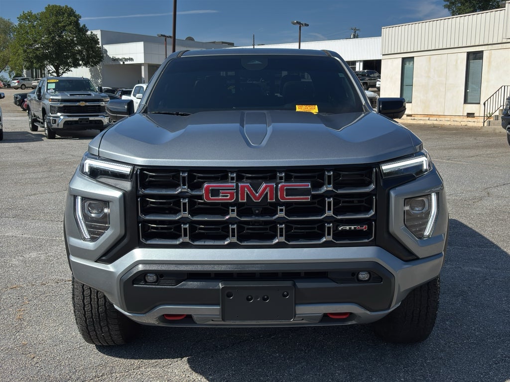 2024 GMC Canyon AT4