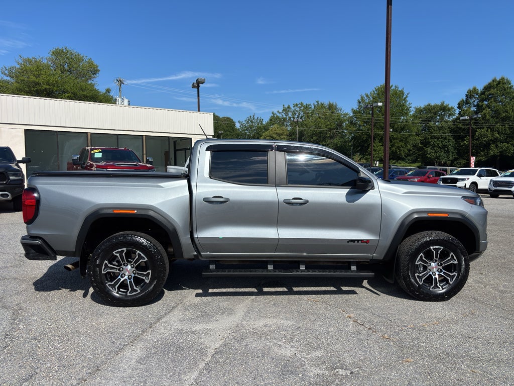 2024 GMC Canyon AT4