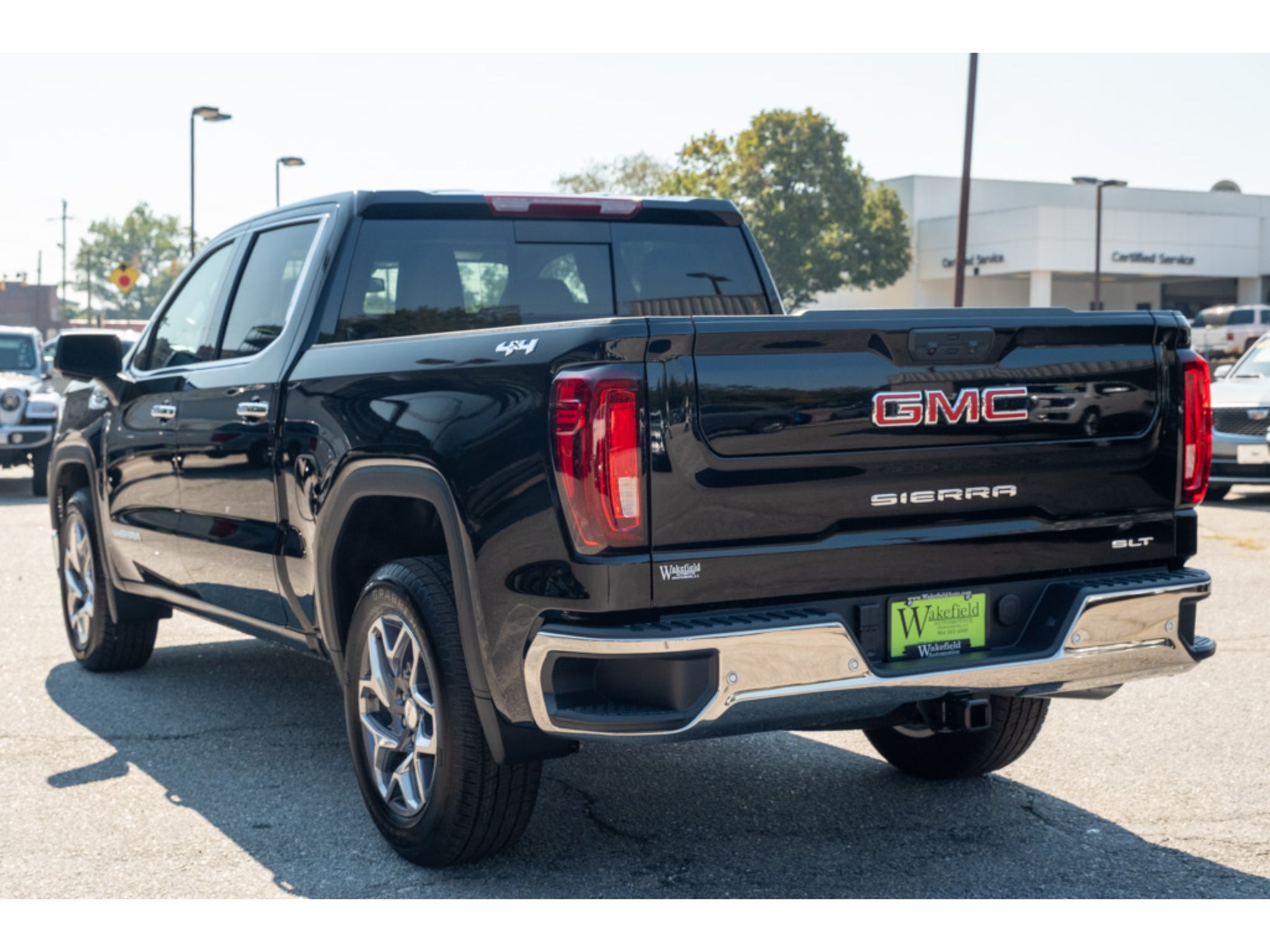 2026 GMC Sierra 1500 SLT