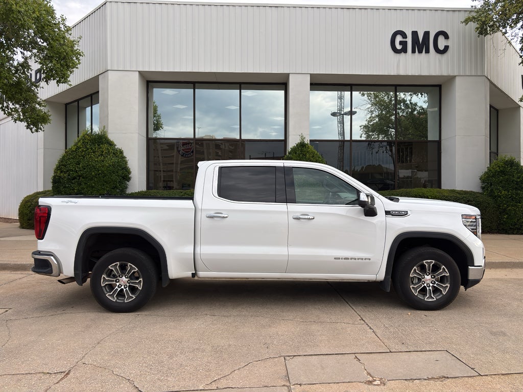 2025 GMC Sierra 1500 SLT