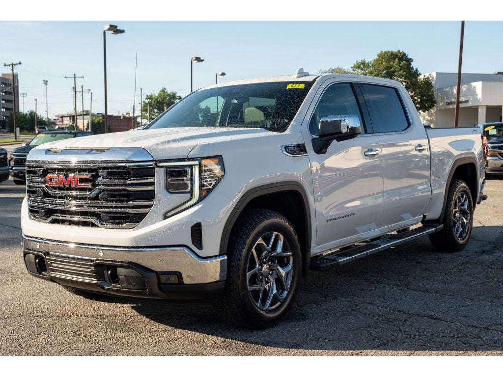 2026 GMC Sierra 1500 SLT