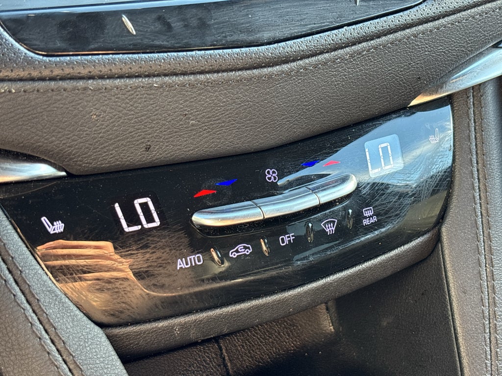 2023 Cadillac XT6 FWD Luxury