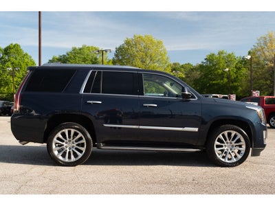 2019 Cadillac Escalade Luxury
