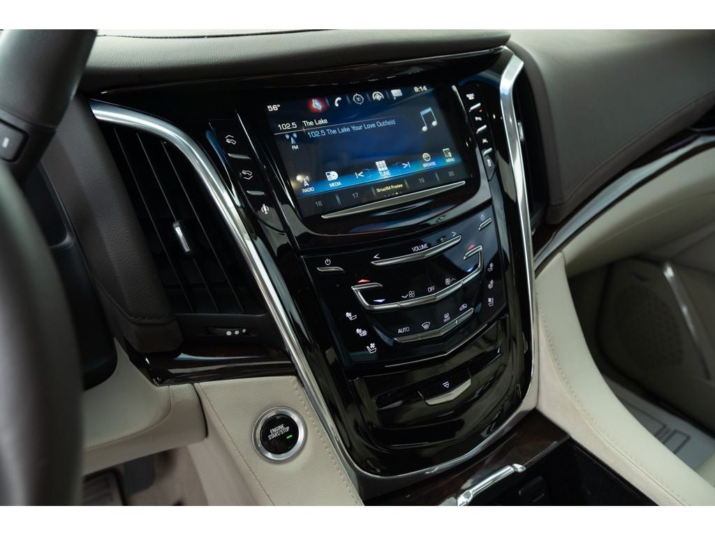 2016 Cadillac Escalade Luxury Collection