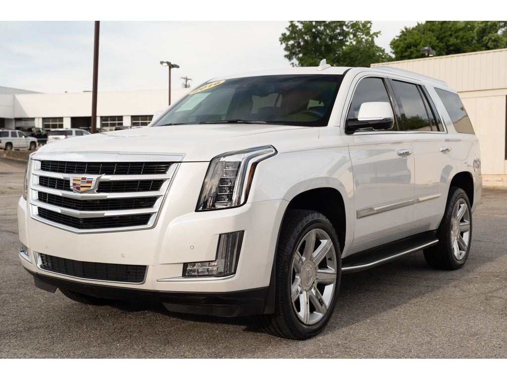 2016 Cadillac Escalade Luxury Collection