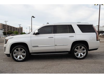 2016 Cadillac Escalade Luxury Collection