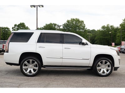 2016 Cadillac Escalade Luxury Collection