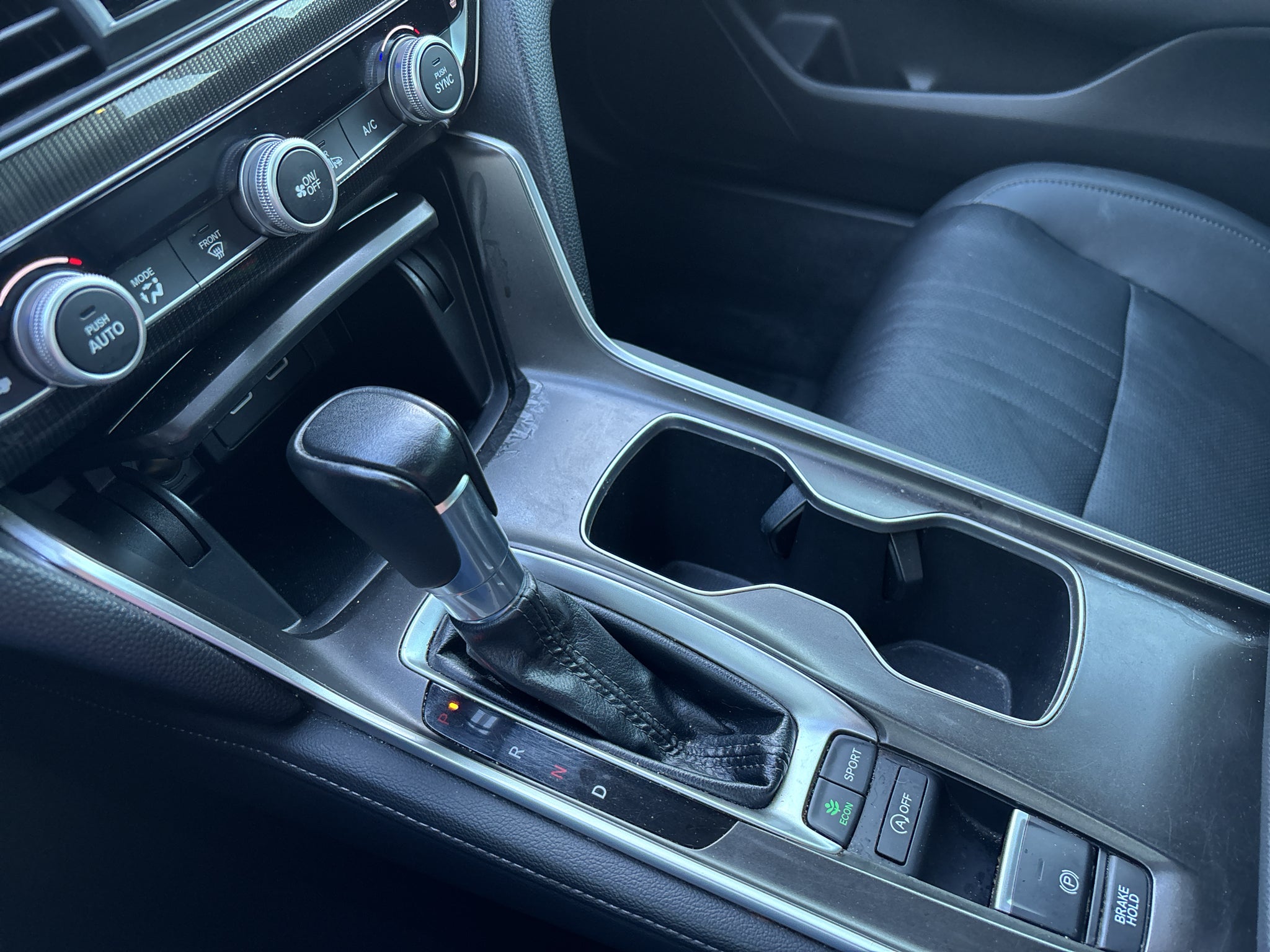 2022 Honda Accord Sedan Sport SE