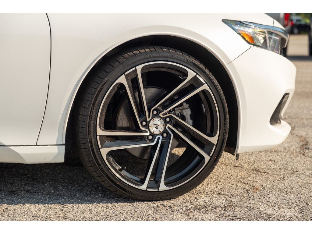 2021 Honda Accord Hybrid EX