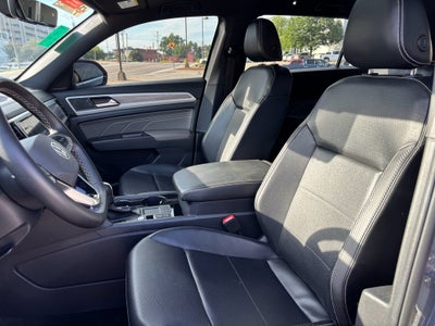 2022 Volkswagen Atlas Cross Sport 3.6L V6 SE w/Technology