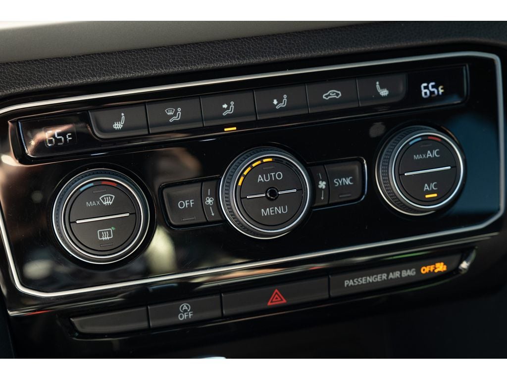 2022 Volkswagen Atlas Cross Sport 3.6L V6 SE w/Technology
