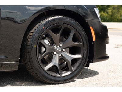 2022 Chrysler 300 Touring L