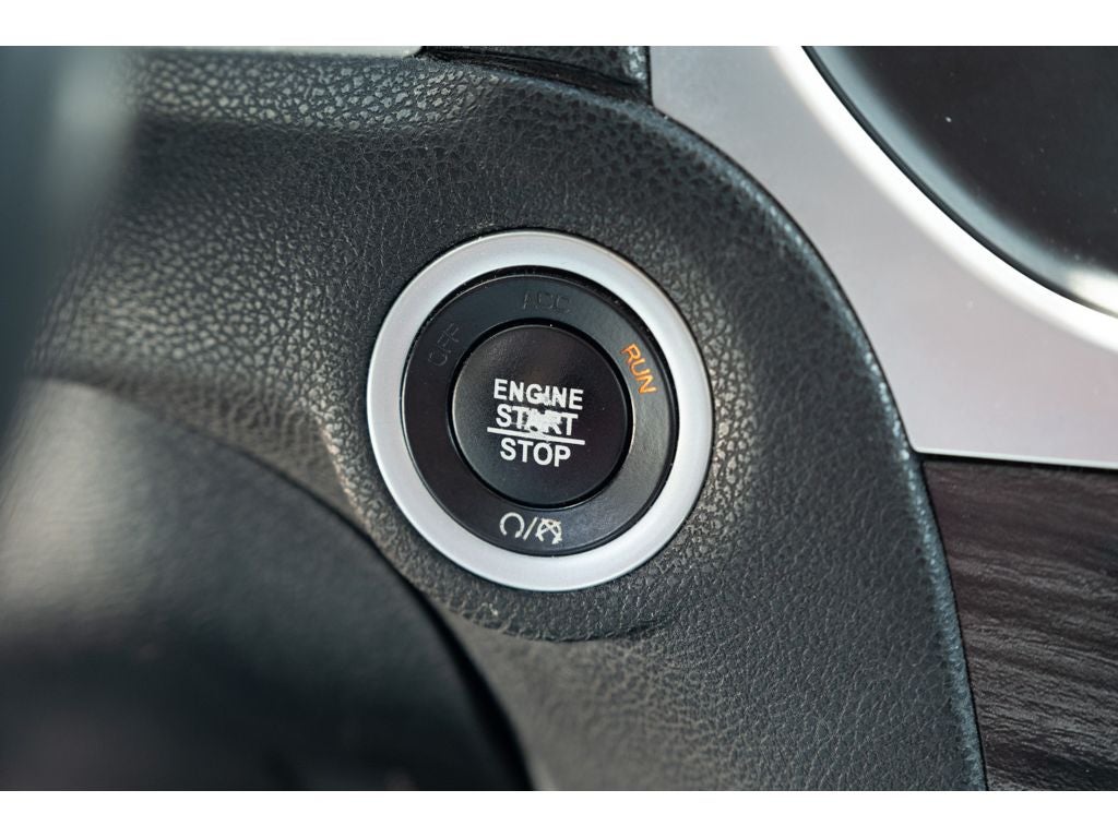 2022 Chrysler 300 Touring L