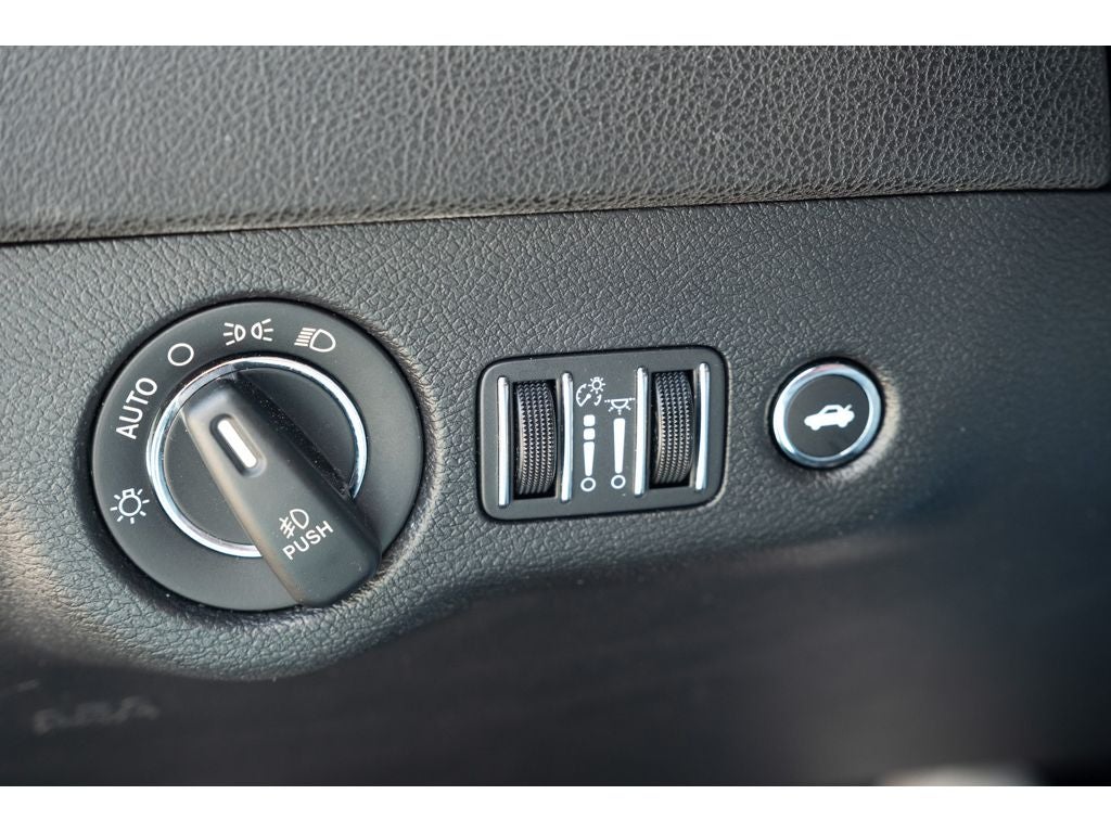 2022 Chrysler 300 Touring L