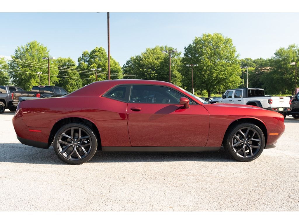 2021 Dodge Challenger SXT