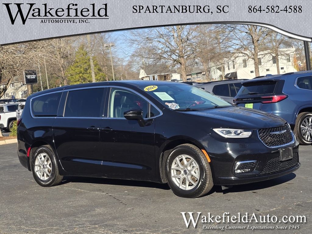 2024 Chrysler Pacifica Touring L