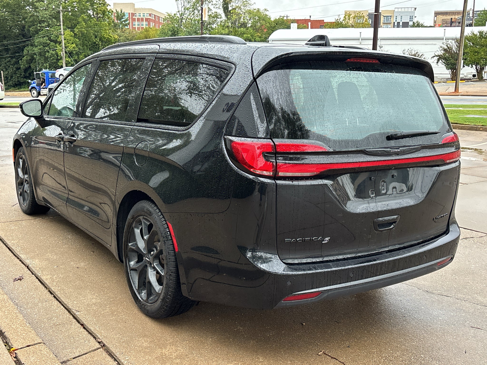 2025 Chrysler Pacifica Limited