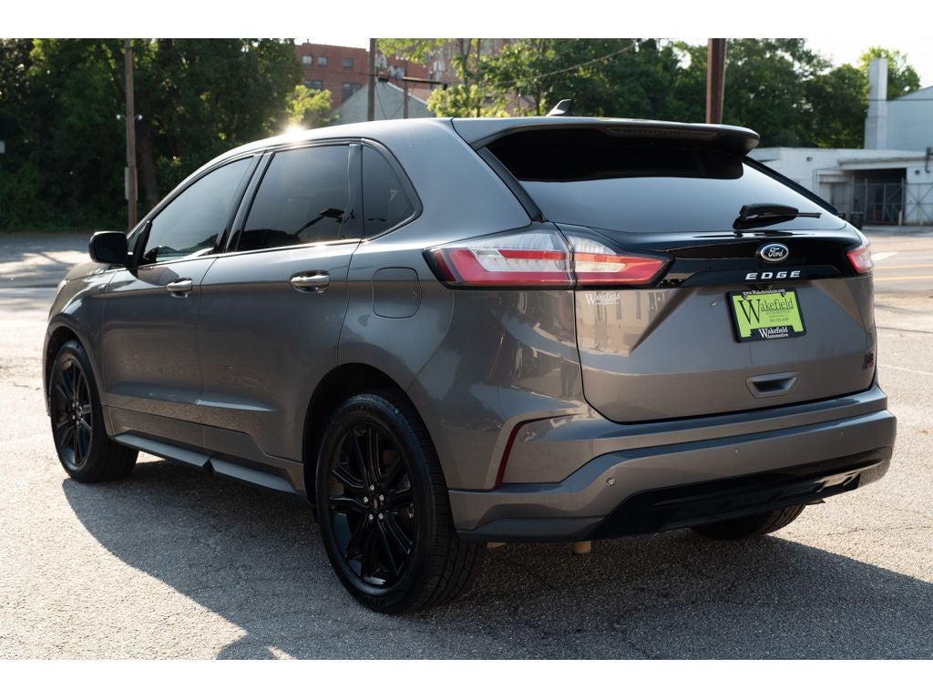2022 Ford Edge ST Line