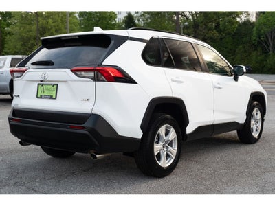 2020 Toyota RAV4 XLE