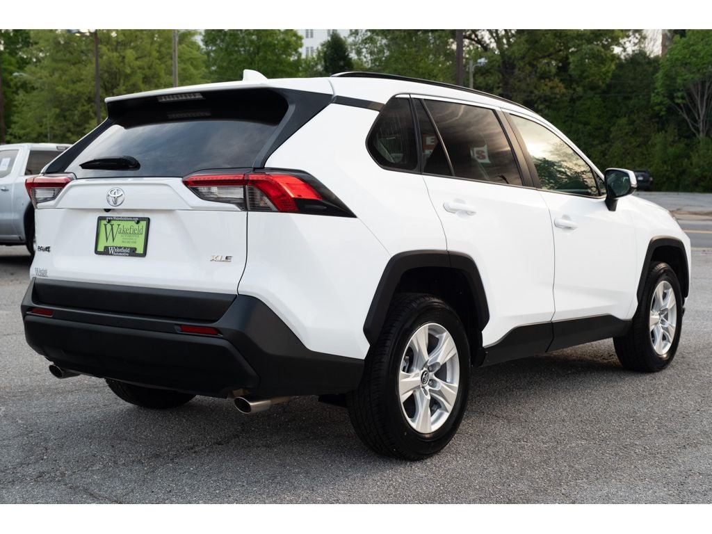 2020 Toyota RAV4 XLE
