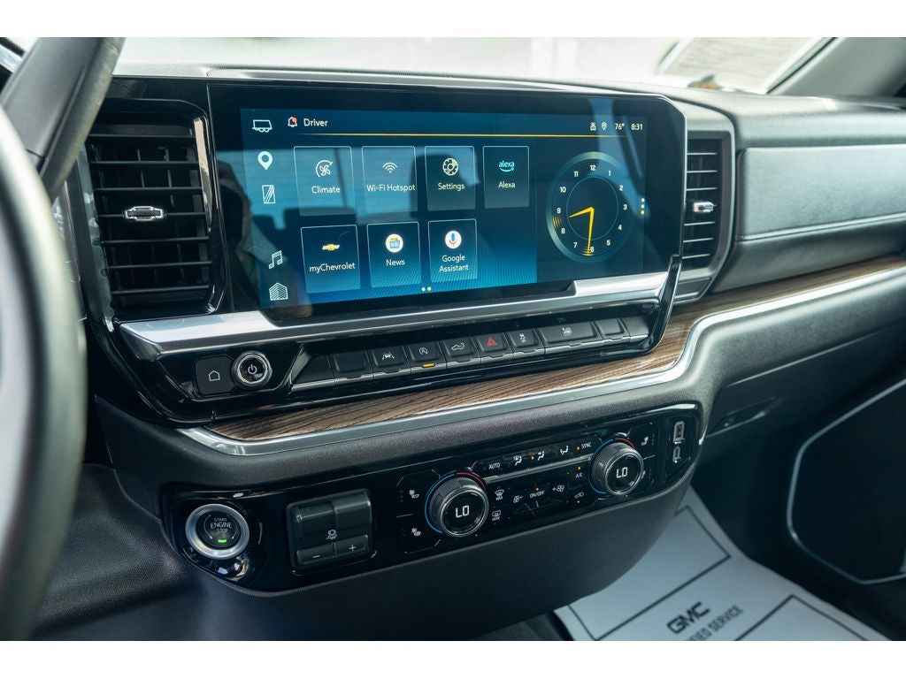 2025 Chevrolet Silverado 1500 LT