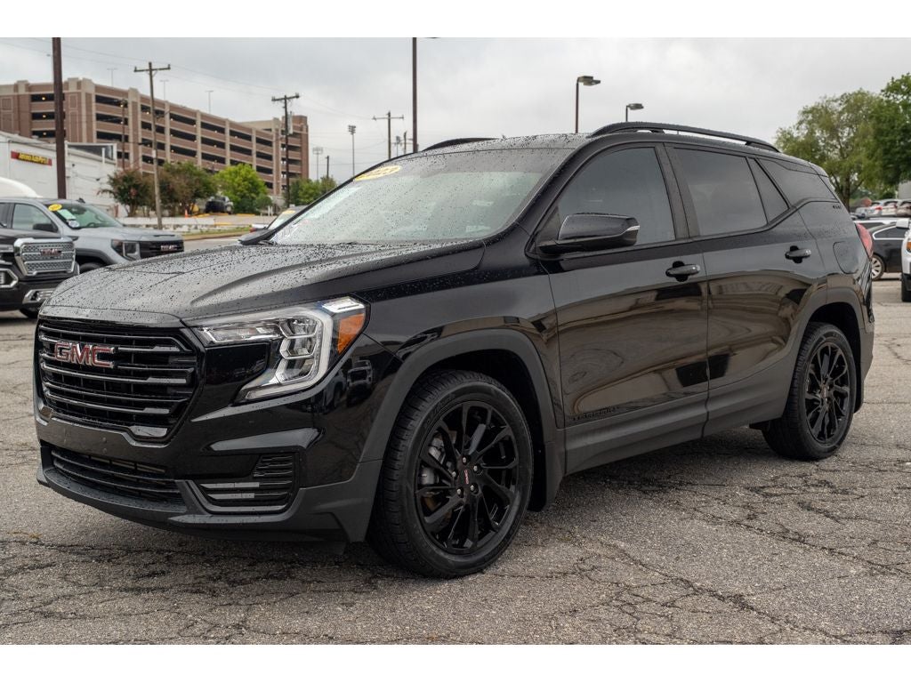 2023 GMC Terrain SLE