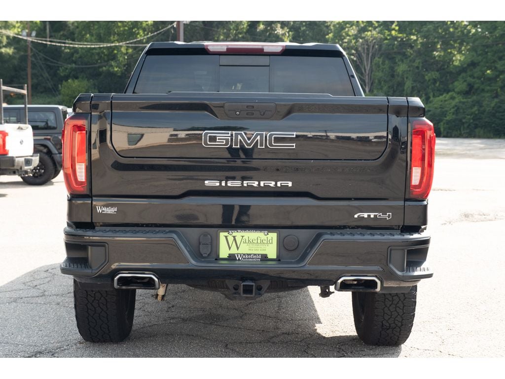 2021 GMC Sierra 1500 AT4