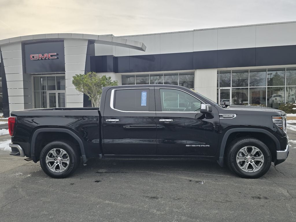 2024 GMC Sierra 1500 SLT