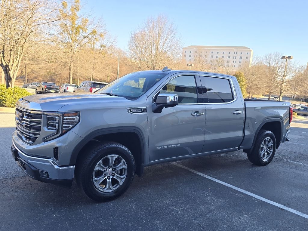 2025 GMC Sierra 1500 SLT