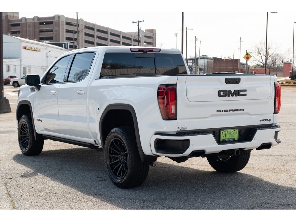 2025 GMC Sierra 1500 AT4