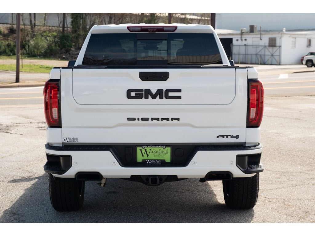 2025 GMC Sierra 1500 AT4