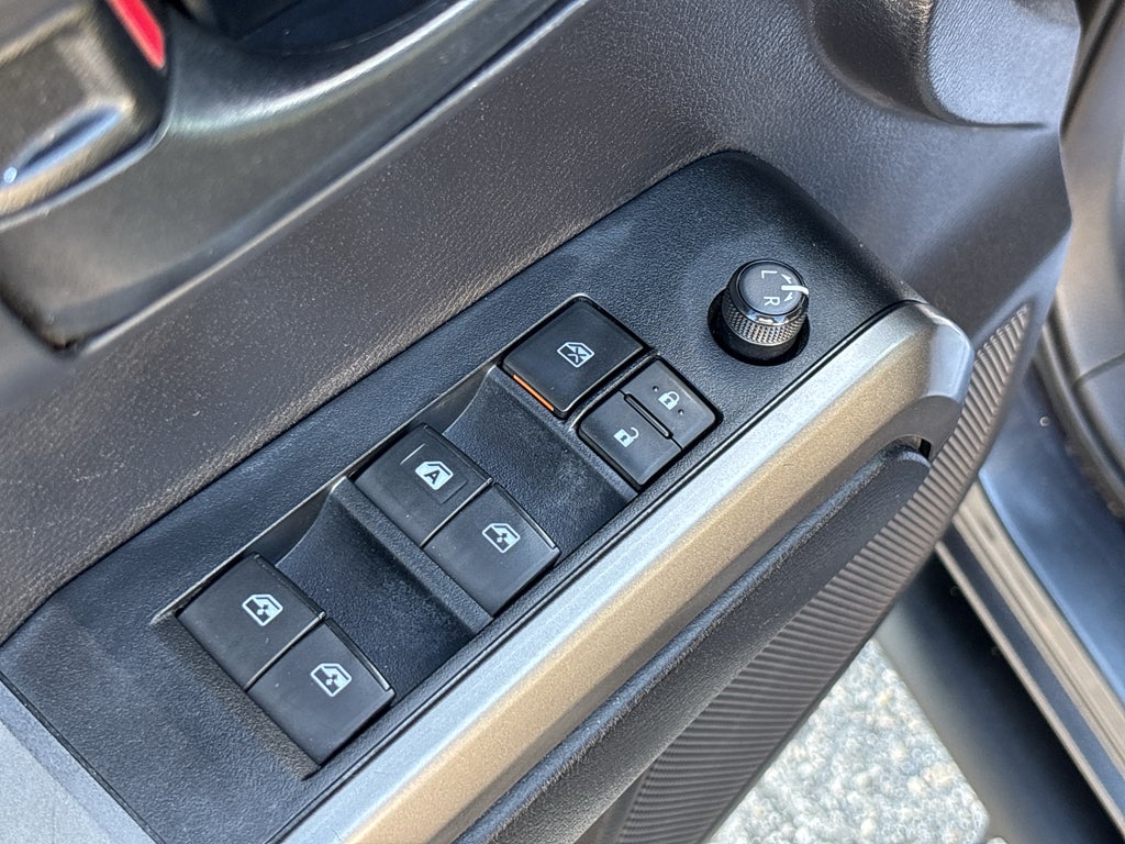 2020 Toyota Tacoma 2WD SR5
