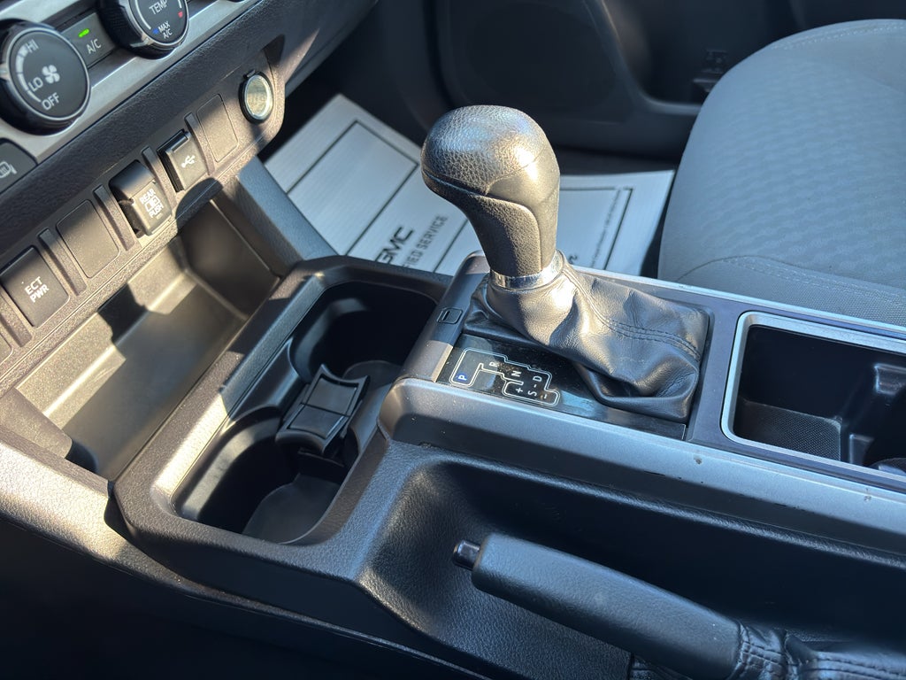2020 Toyota Tacoma 2WD SR5