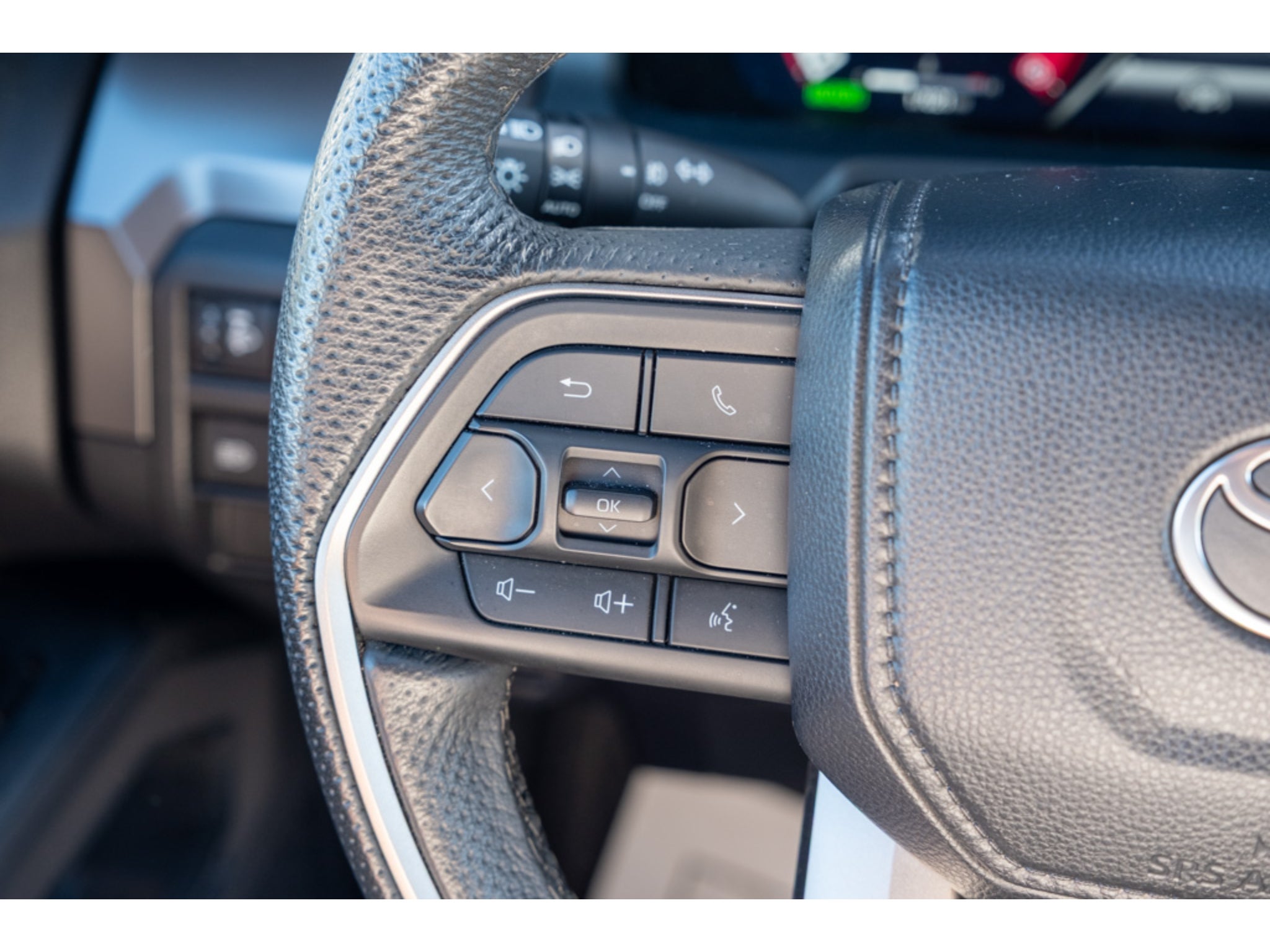 2024 Toyota Tacoma 4WD TRD Sport Hybrid