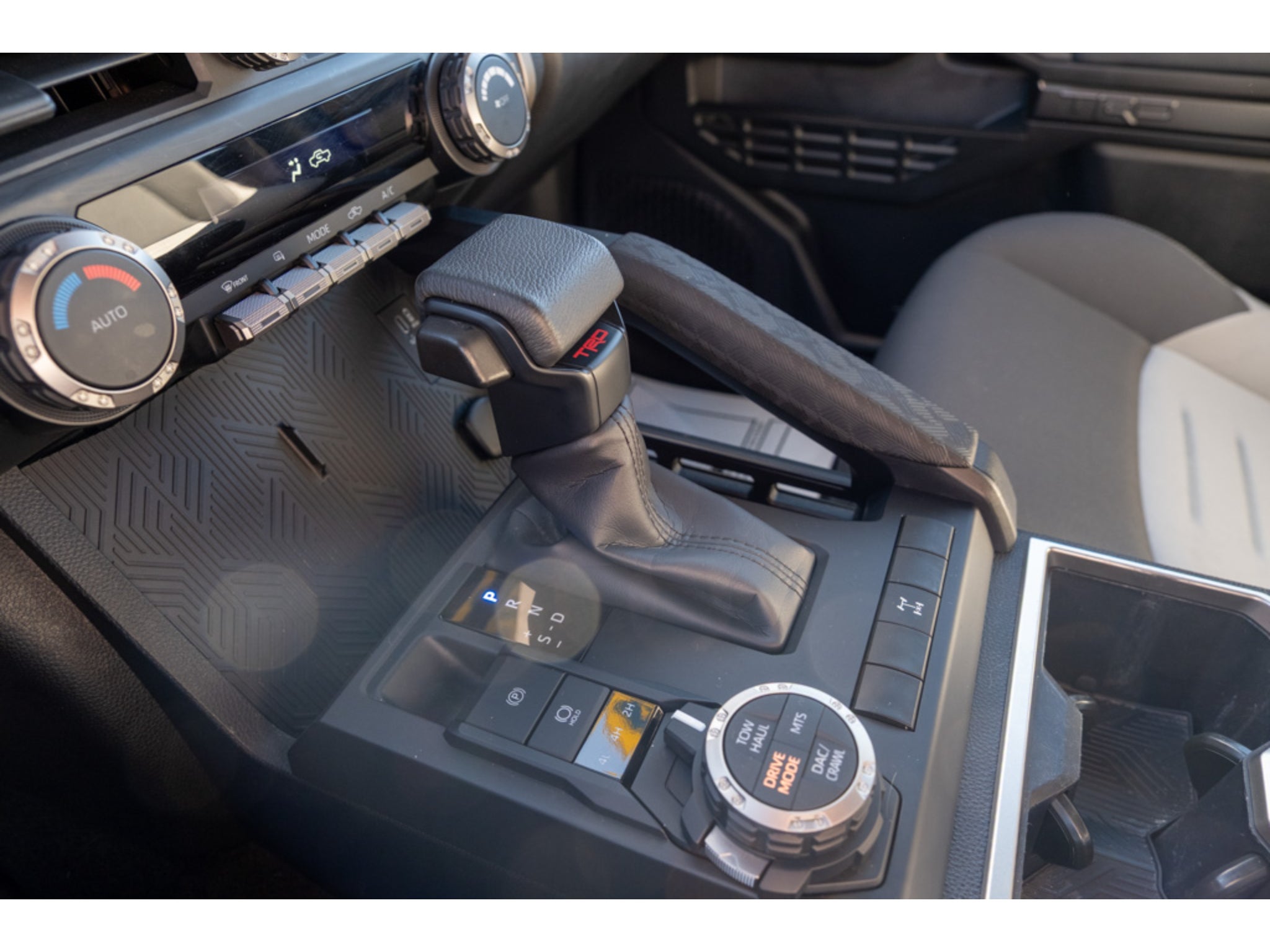 2024 Toyota Tacoma 4WD TRD Sport Hybrid