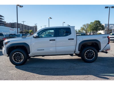2024 Toyota Tacoma 4WD TRD Sport Hybrid