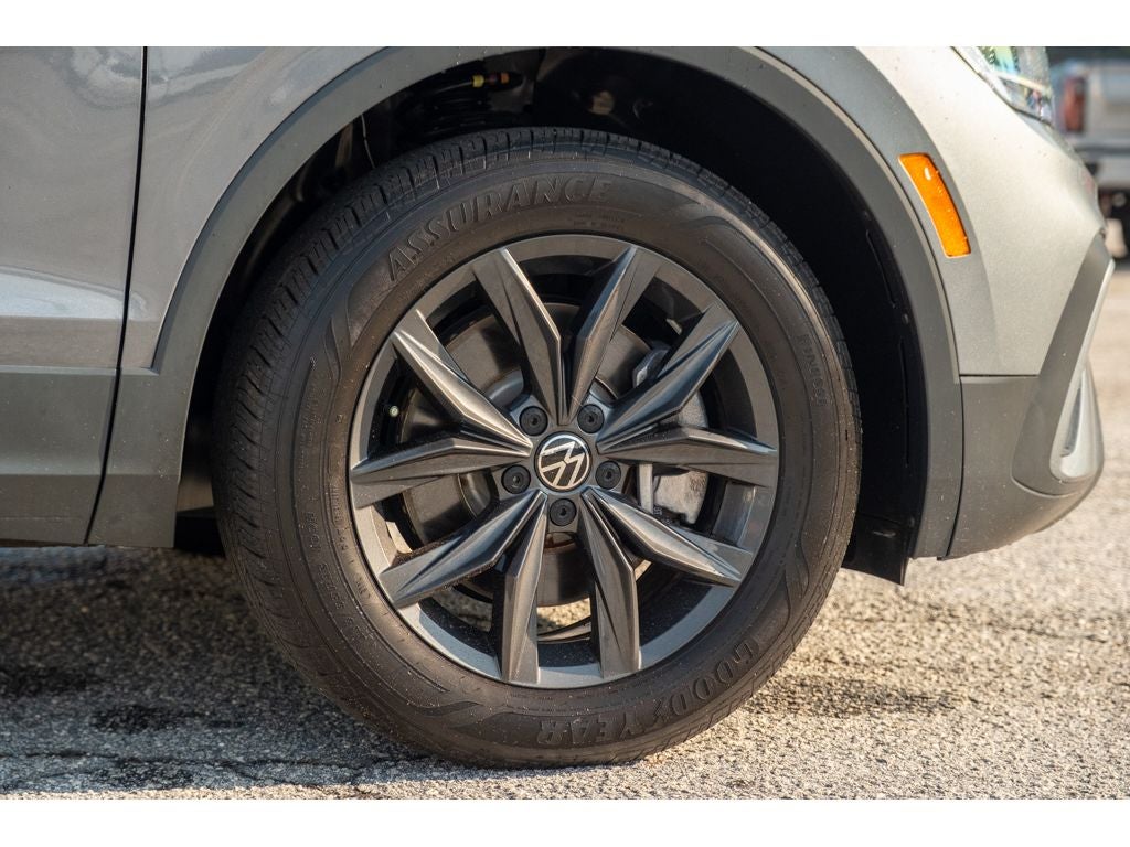 2024 Volkswagen Tiguan SE