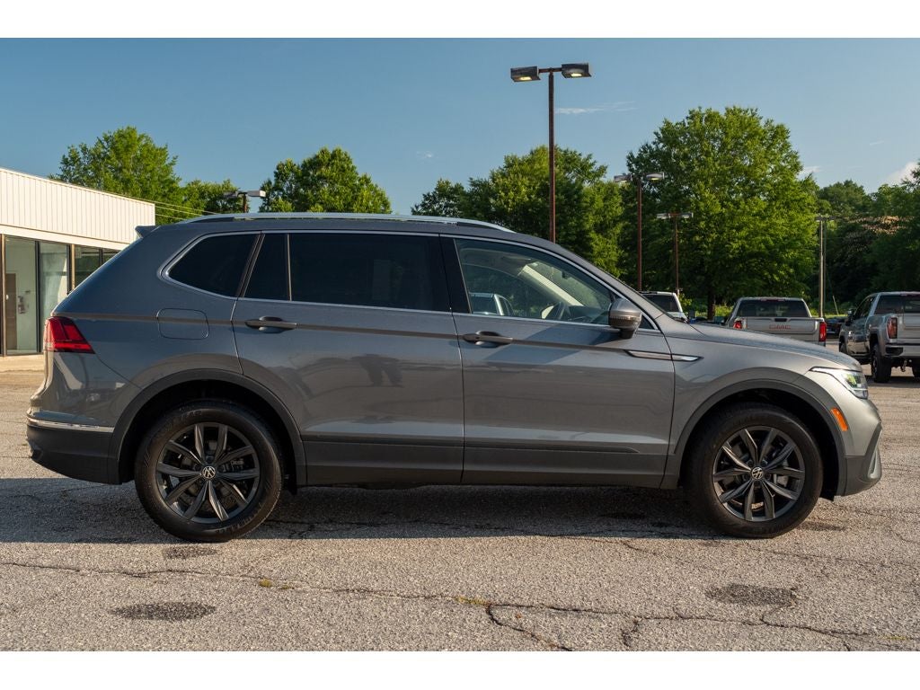 2024 Volkswagen Tiguan SE