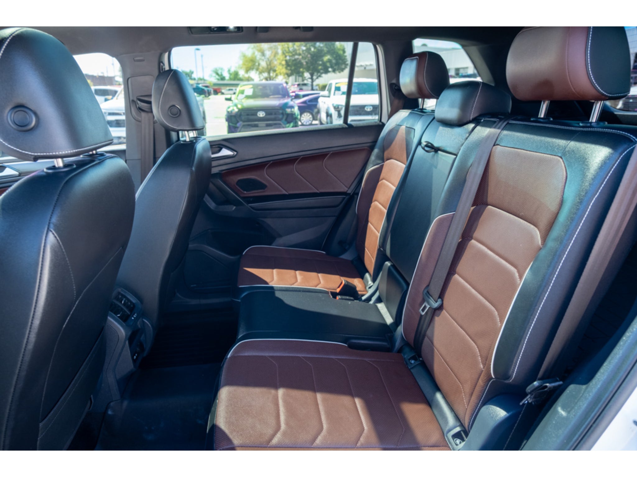 2024 Volkswagen Tiguan SEL R-Line