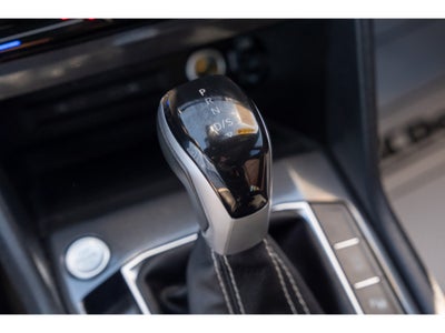 2024 Volkswagen Tiguan SEL R-Line